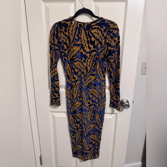 Magia Long Sleeve Velvet Burnout Dress in Cobalt Blue and Gold/Tan - Picture 2 of 3